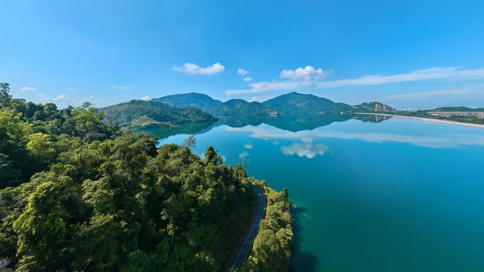 Holiday Inn & Suites Penang Prai By Ihg Bukit Mertajam 4*,  Malaysia