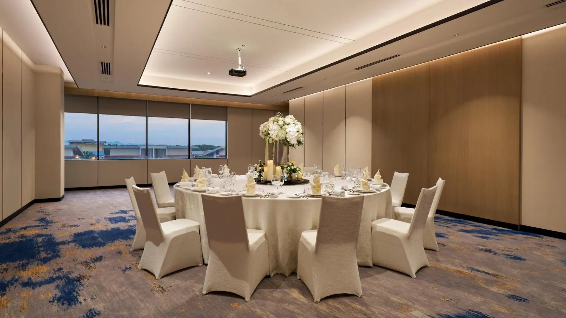 Holiday Inn & Suites Penang Prai By Ihg Bukit Mertajam 4*,  Malaysia