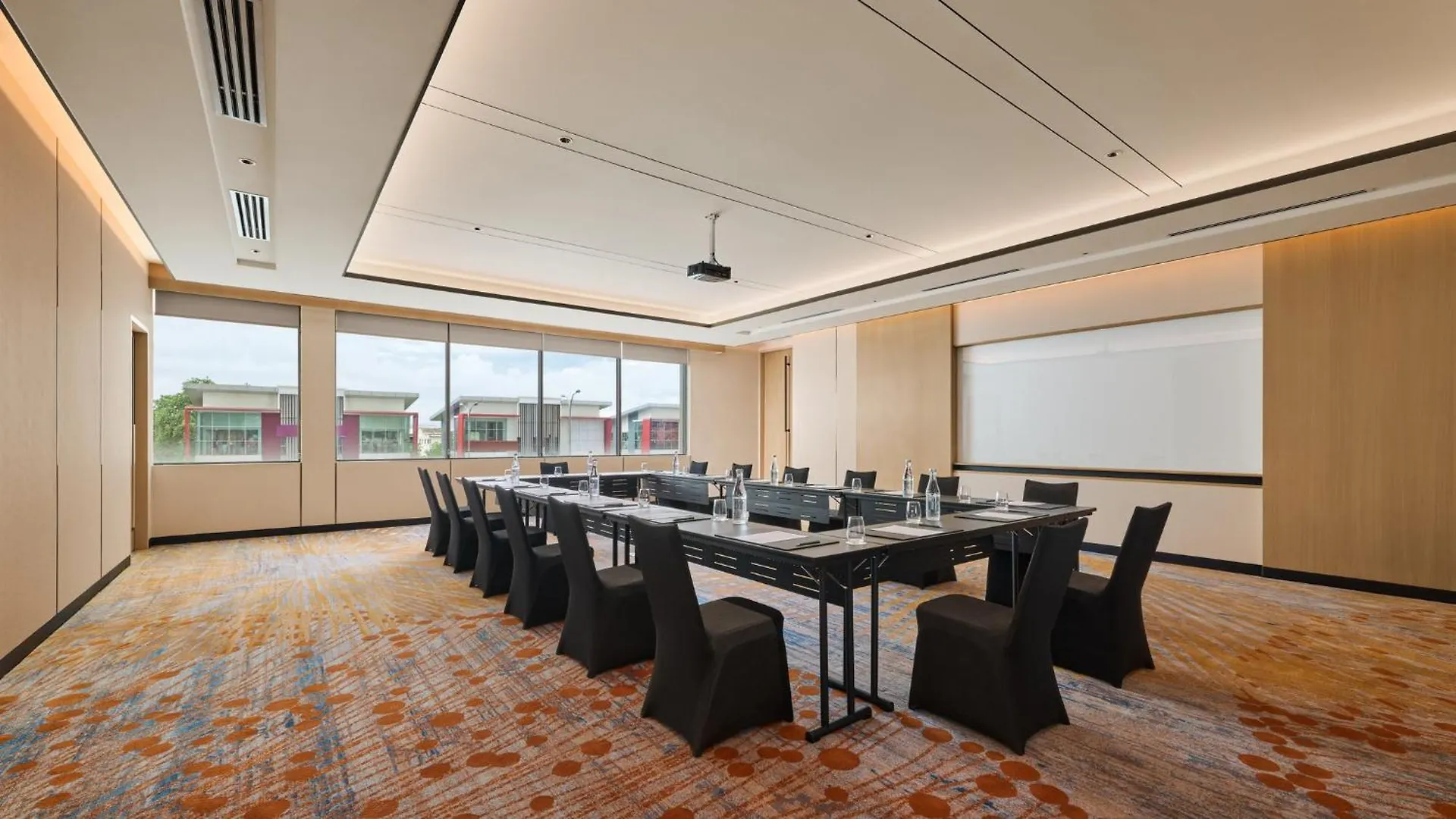 Hotel Holiday Inn & Suites Penang Prai By Ihg Bukit Mertajam