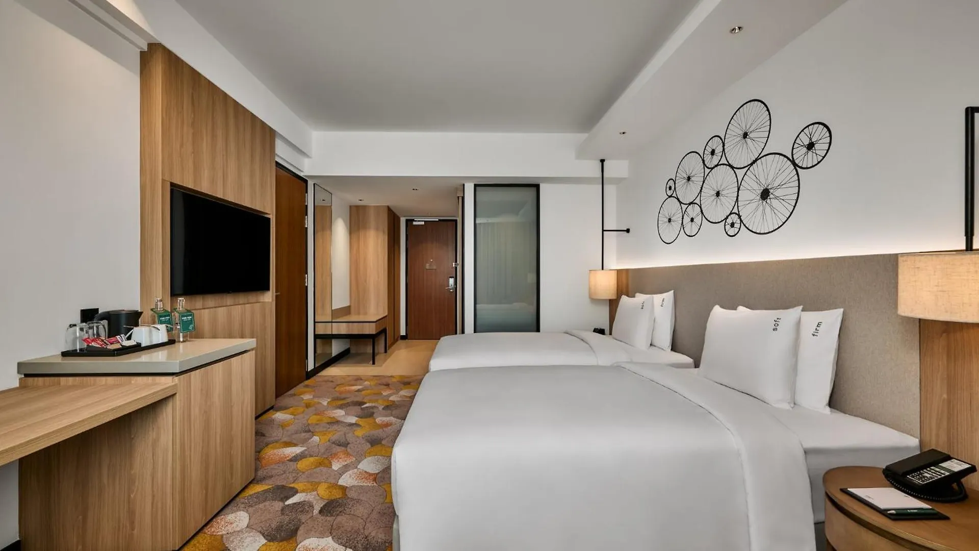 호텔 Holiday Inn & Suites Penang Prai By Ihg 메르타잠