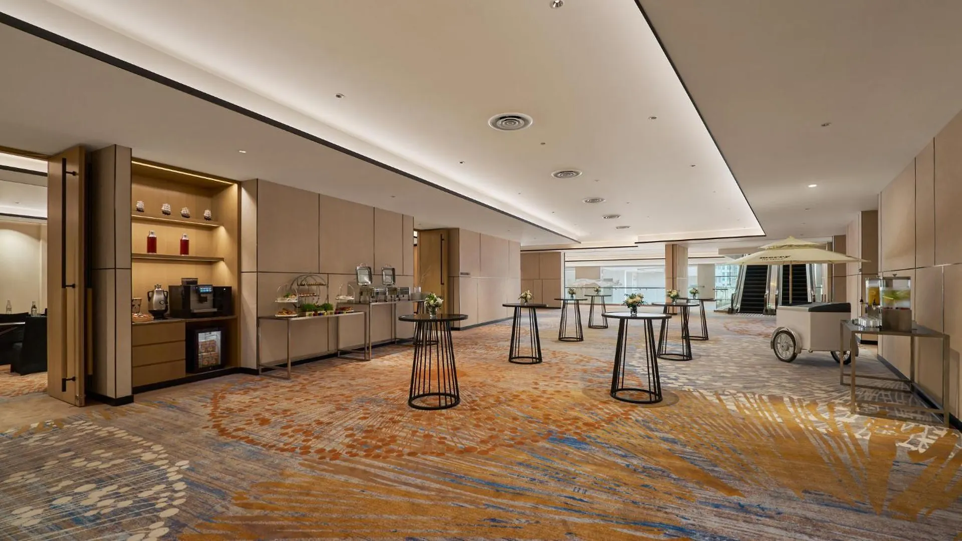 호텔 Holiday Inn & Suites Penang Prai By Ihg 메르타잠