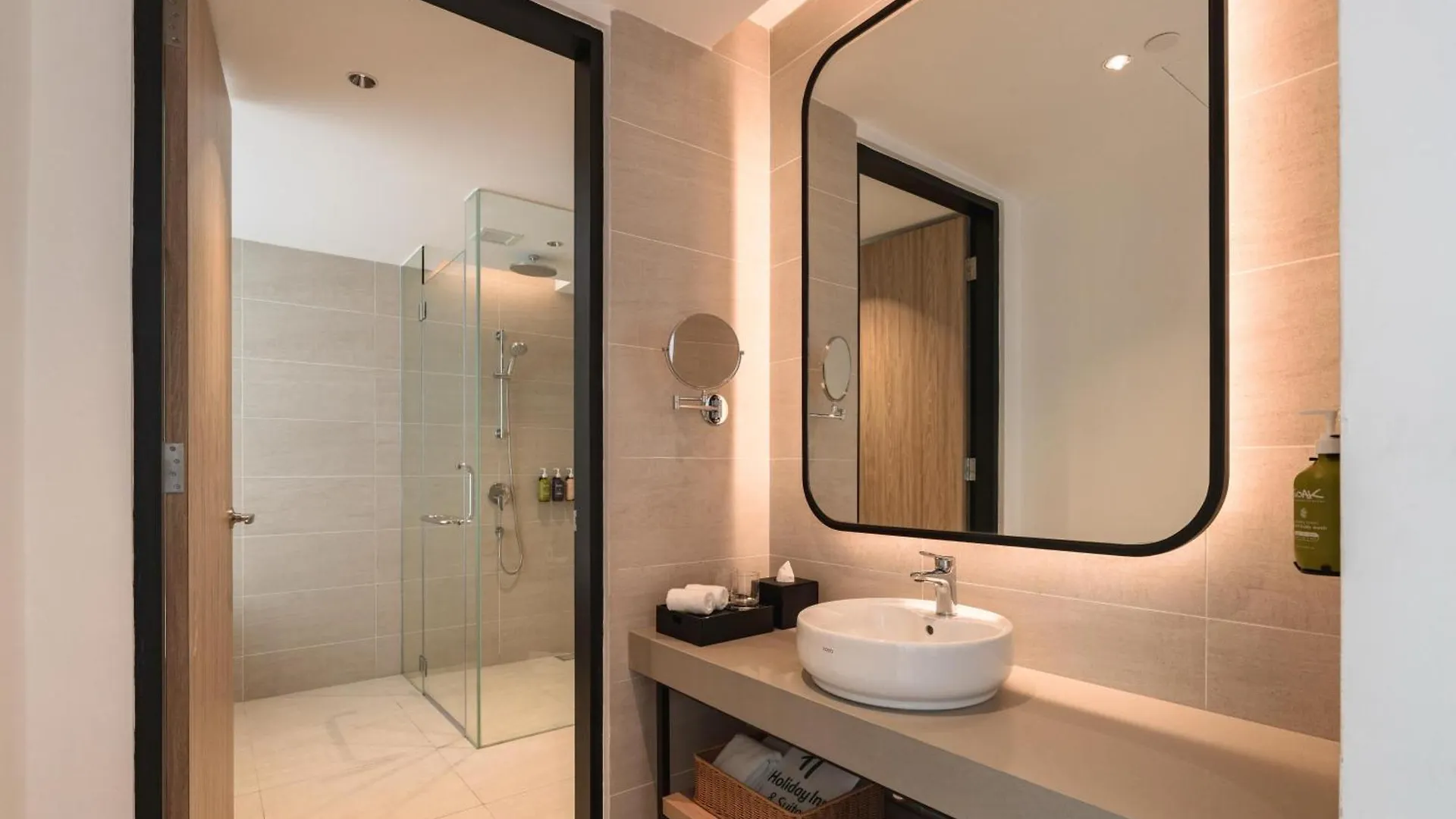 **** 호텔 Holiday Inn & Suites Penang Prai By Ihg 메르타잠 말레이시아